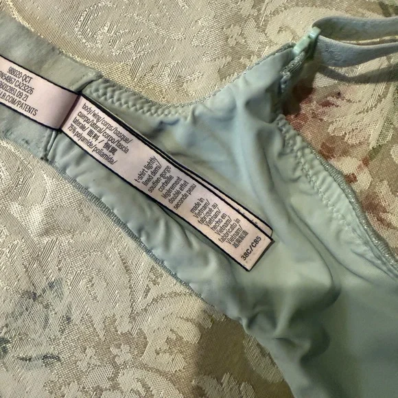 Victoria’s Secret Lightly Lined T-Shirt Bra 38C - Picture 6 of 8